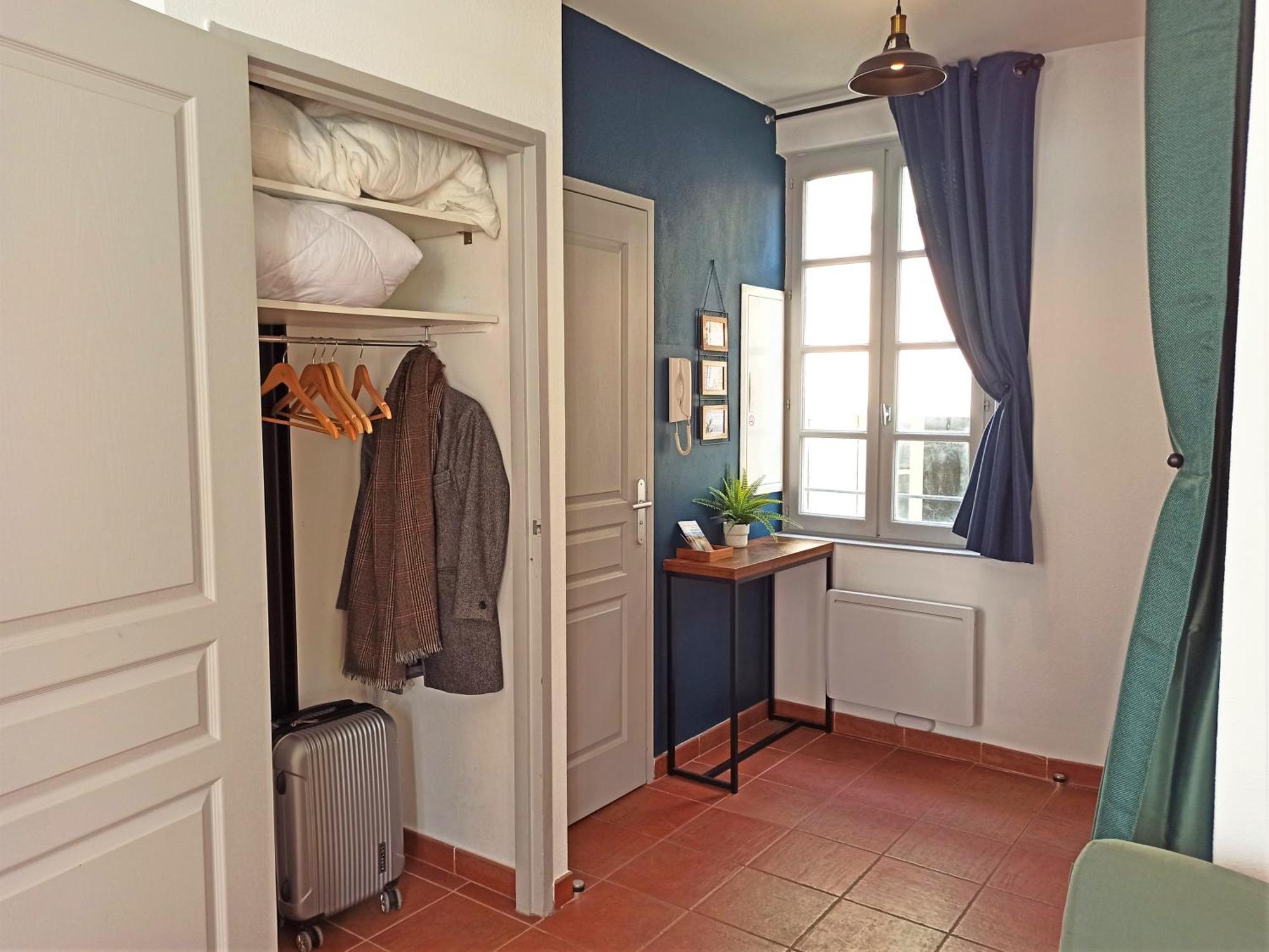 Appartement Ac - Quiet - Le Colibri, Bright Duplex Avignon